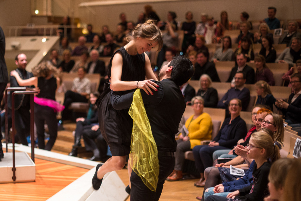 Zentralkapelle Berlin tanzt in der Philharmonie